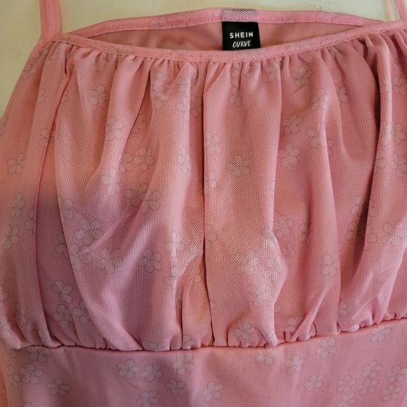 Cute and light dress - Picture 6 of 6